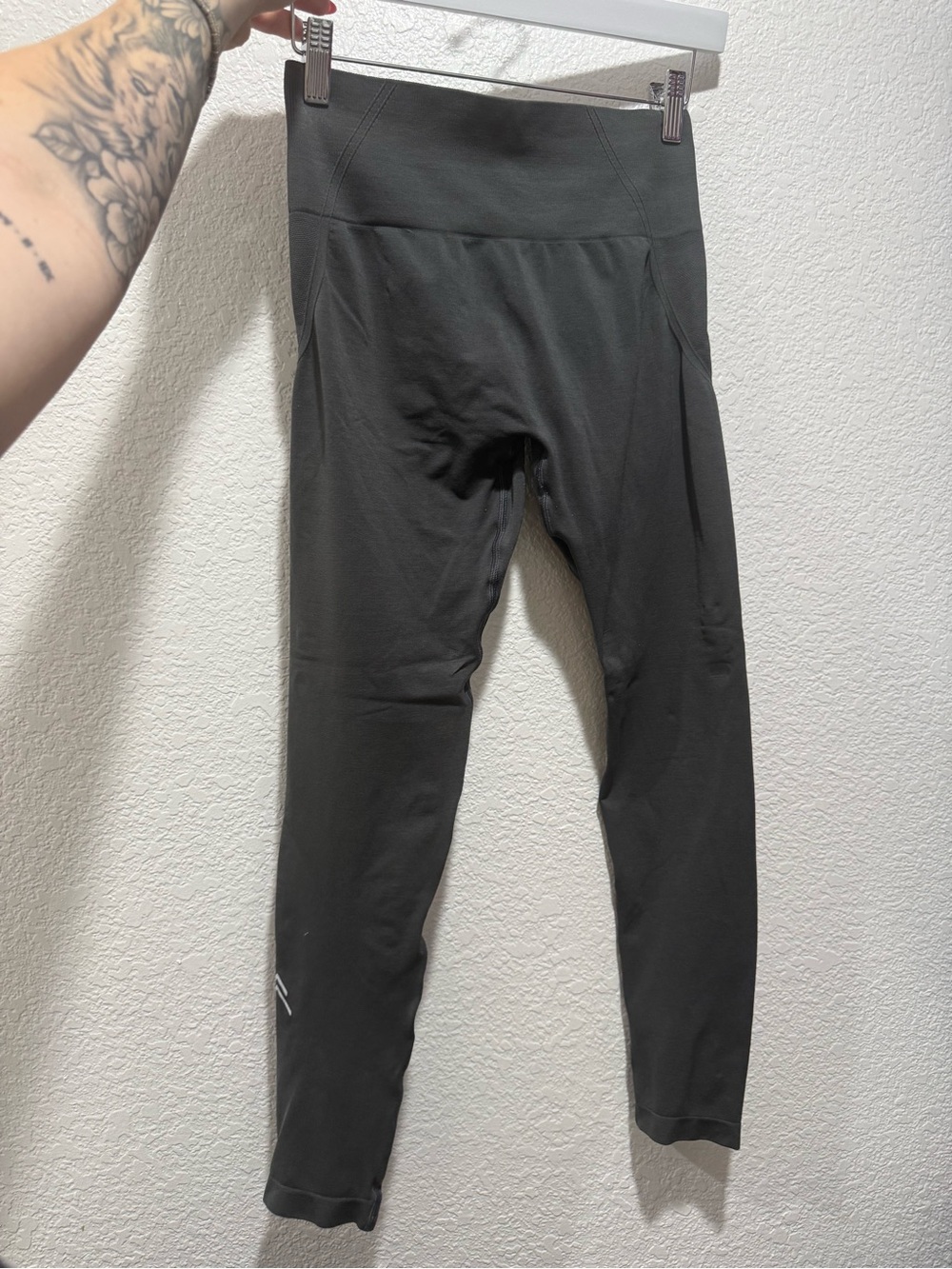 Oner Active EffortlessLift Seamless Leggings Coal Gray Size M